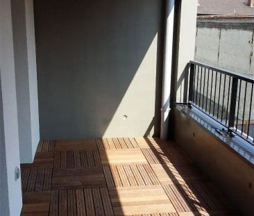 Location appartement 2 pièces - 43m² à Lyon 7e arrondissement (69007) - Photo 2