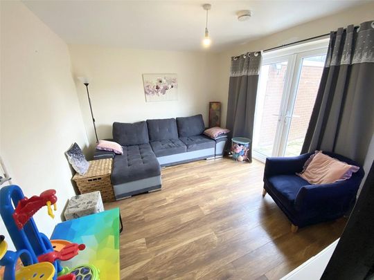 3 bedroom end of terrace house to rent - Photo 1