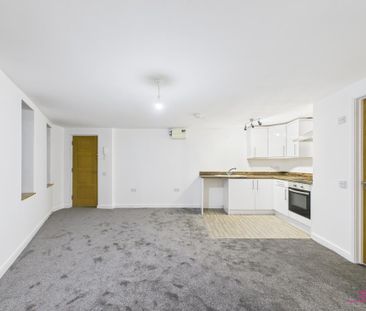1 bedroom flat to rent - Photo 6