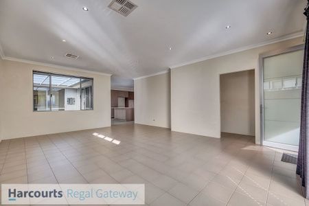 9 Justice Link, ATWELL WA 6164 - Photo 5