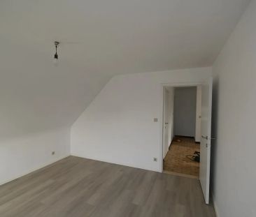 Woning met 4 slpks, tuin en garage - Photo 4