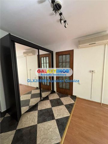 Inchiriere apartament 4 camere nemobilat Crangasi/centrala proprie - Photo 3