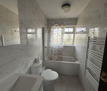 1 bedroom in a house share to rent - Photo 6