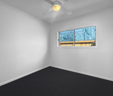 Easy-Care Living with Modern Comfort & Style - Photo 5