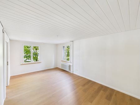Renovierte 3.5-Zimmer-Altbauwohnung an der Sankt Jakob-Strasse - Photo 2