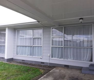 Open-plan 2BR Unit in Friendly Feilding! - Photo 3