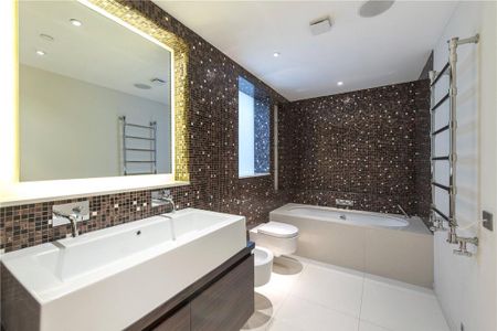 3 bedroom mews to rent - Photo 5