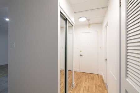 4800 Boulevard de Maisonneuve West - Photo 5