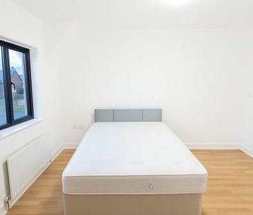 8 Lady Wallace Avenue, Lisburn, BT28 3QR - Photo 3