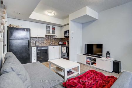 For Lease - 42 Western Battery Road Unit# 714, Toronto, Ontario - Photo 3