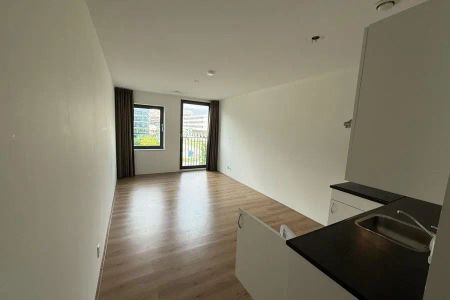 Studio à Elizabeth Cady Stantonplein, Amsterdam - À Louer - Photo 2