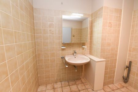 Ruim INSTAPKLAAR appartement te Oeselgem met 2 slaapkamers en GARAGE. - Foto 5