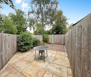 2 bedroom maisonette to rent - Photo 5
