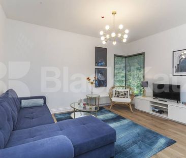 Modern One-Bedroom Flat with Excellent Transport Links - Photo 6