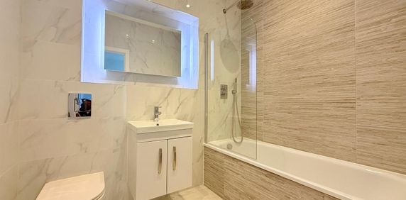 Compass House, Camberley, Surrey, GU15 - Photo 2