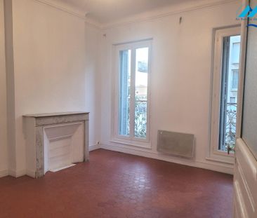 Location Appartement 3 pièces 56m² MARSEILLE 2ème - Photo 3