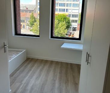 Nieuwe studentenkamer op een top locatie in centrum Kortrijk met zi... - Foto 6