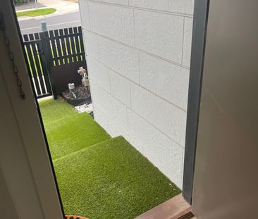 Point Cook - Photo 5