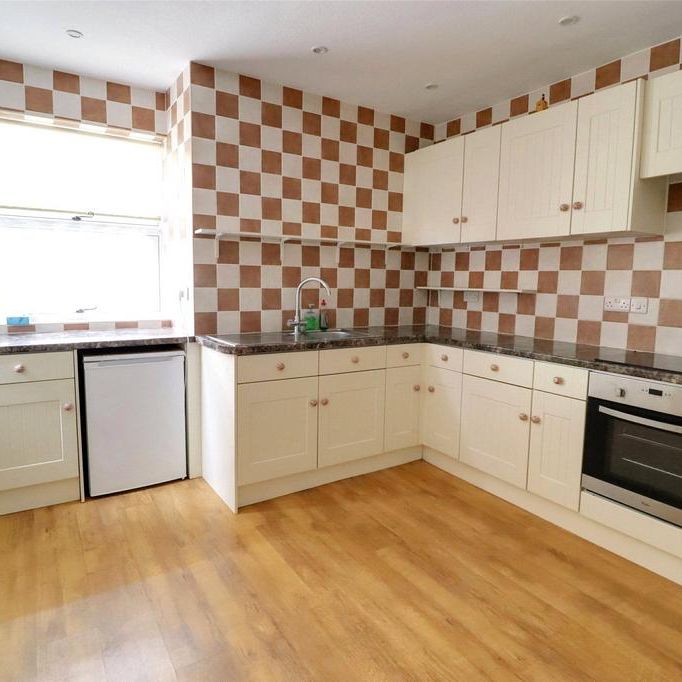 2 bedroom semi-detached house to rent - Photo 1