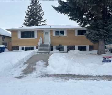 3 Bedroom Basement Suite in Meadowgreen - Photo 6