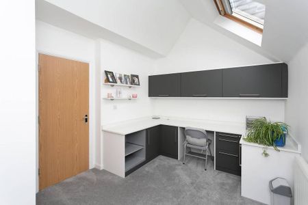 2 bedroom terraced house to rent - Photo 5