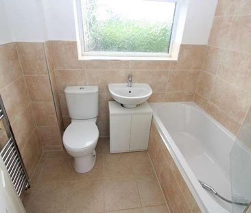 Kabale Close, Tiverton, EX16 - Photo 2