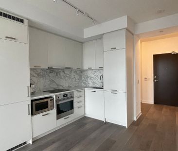 For Lease - 38 Honeycrisp Crescent Unit# 1715, Vaughan, Ontario - Photo 2