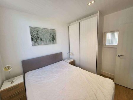 Felt House, Larporte Way, LU4 - Photo 4