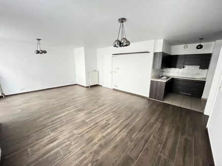 Verhuur appartement 3 kamers, 123m² - Foto 3