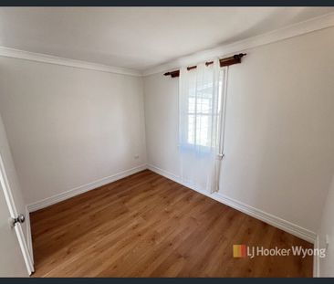 Spacious 4 Bedroom Home with Character - Apply Online - Photo 2