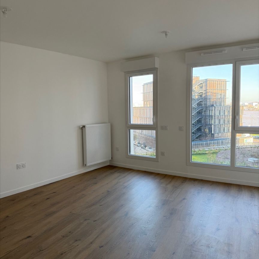 Location Appartement 1 pièce 30m² - Photo 1