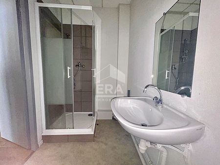 LOCATION CLASSIQUE : Appartement 2 pièces 60m² centre ville - Photo 5
