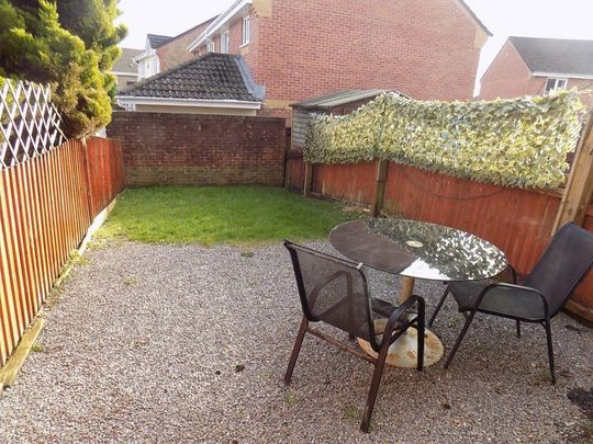 2 bedroom house to rent - Photo 1