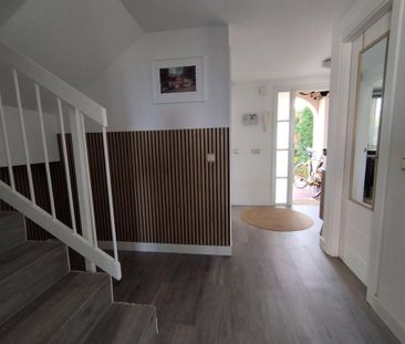 3 bedroom luxury House for rent in Benagalbón, Andalusia - Photo 1