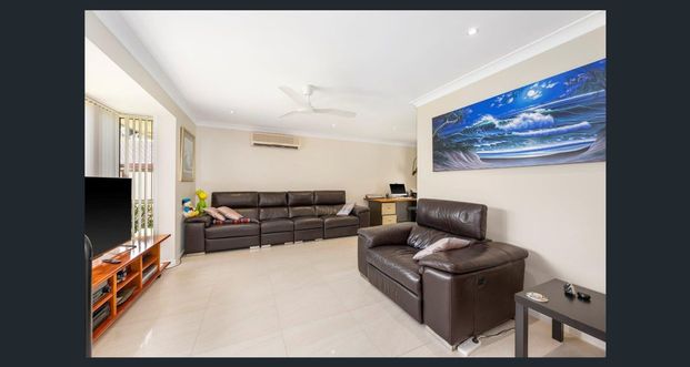 4 Floyd Court, 4214, Parkwood Qld - Photo 1