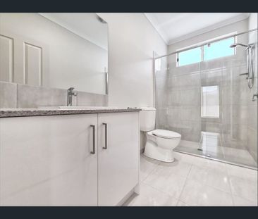 Modern, Secure & Convenient Living in Hoppers Crossing - Photo 1