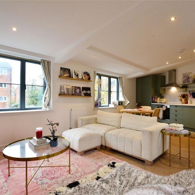 2 bedroom apartment to rent - Photo 1