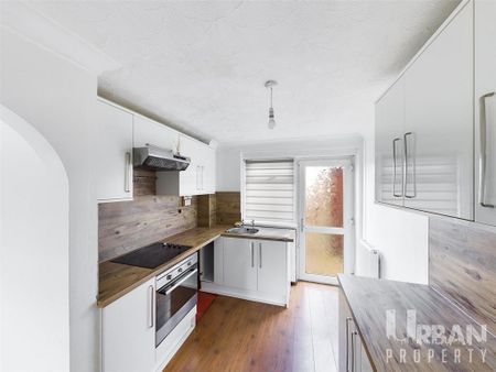 3 bedroom end of terrace house to rent - Photo 5