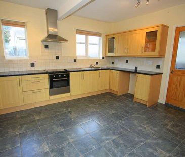 Larkhall Road, Fordham, CB7 - Photo 4