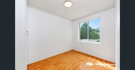 Two Bedrooms Apartment in Prime Location - Photo 3