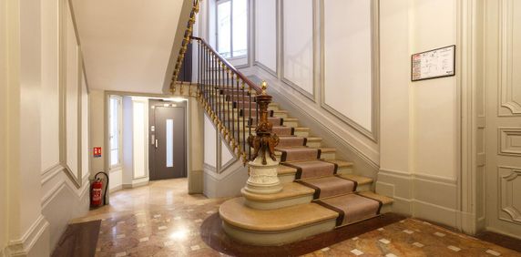 location Appartement T1 DE 32.4m² À PARIS - Photo 2