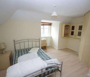 Wd, Watford, WD18 - Photo 4