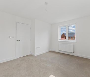 3 bedroom detached house to rent - Photo 4
