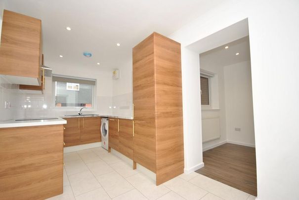 3 bedroom terraced house to rent - Photo 1