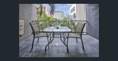 FURNISHED STUDIO APARTMENT FOR RENT IN CENTRAL LOCATION! - Photo 4