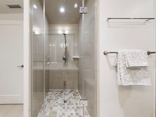 For Lease - 500 Doris Avenue Unit# Th4, Toronto, Ontario - Photo 1