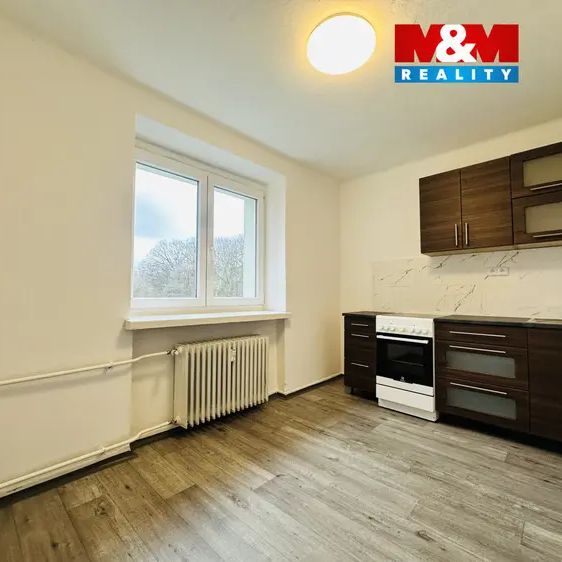 Pronájem bytu 1+1, 30 m - Fotografie 1