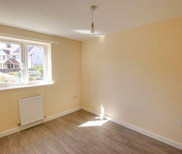 3 bedroom terraced house to rent - Photo 6