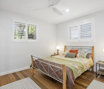 Stylish Modern Lower Duplex - Photo 2