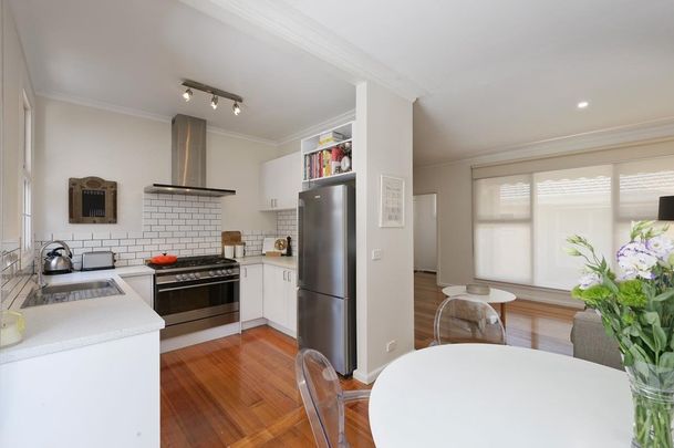 1/17 Garden Road, Camberwell - Photo 1